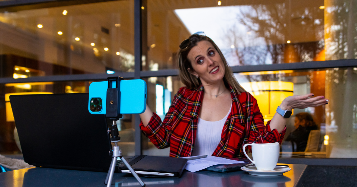 Do Bloggers Need an LLC? The Legal Structure Guide for Content Creators